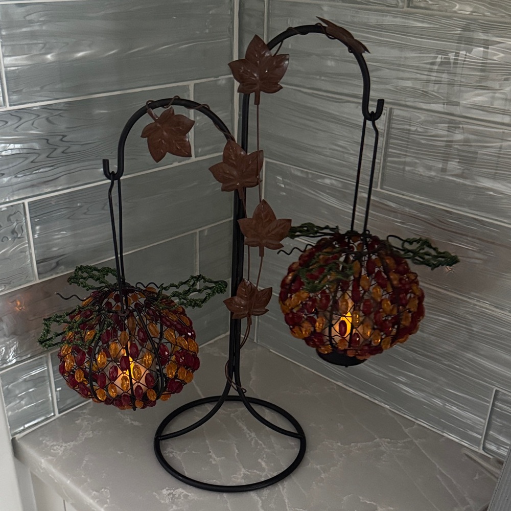 Fall Lantern Decor 🍂